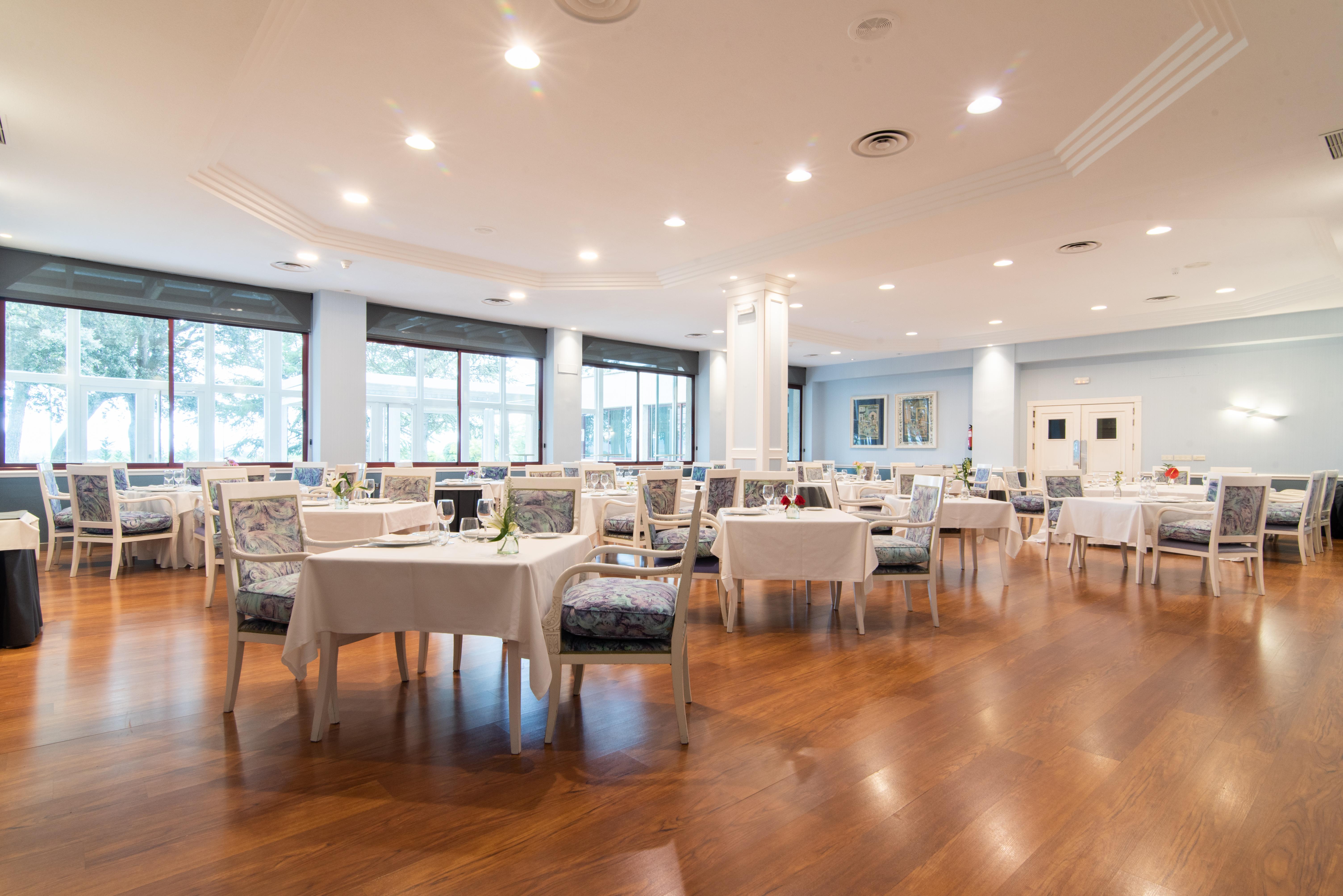 Hospedium Hotel Europa Centro Magaz de Pisuerga Kültér fotó