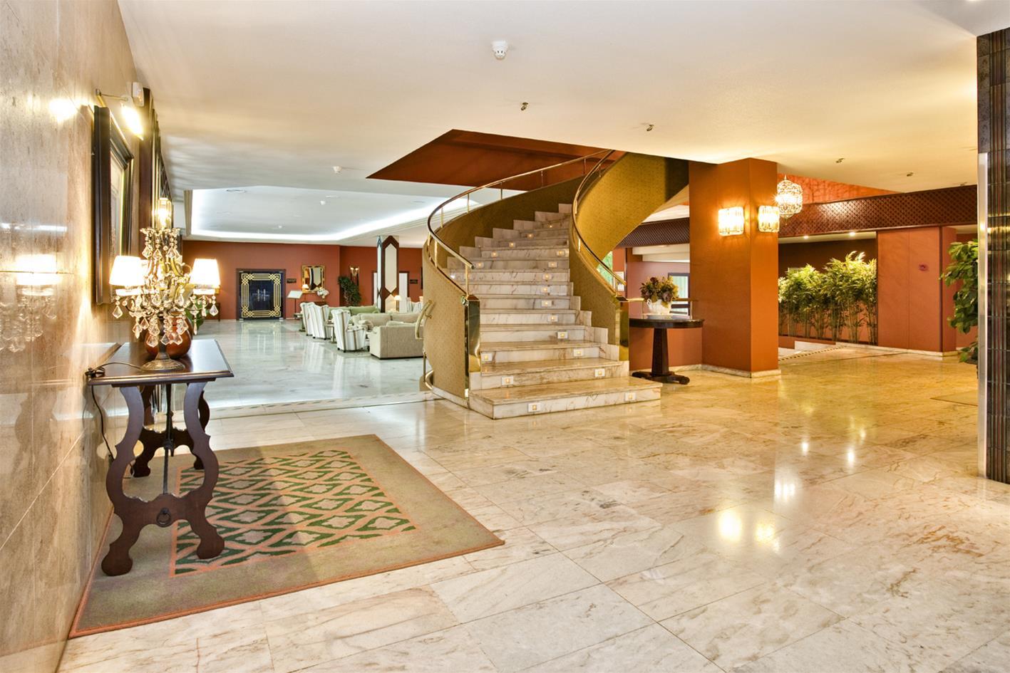 Hospedium Hotel Europa Centro Magaz de Pisuerga Beltér fotó