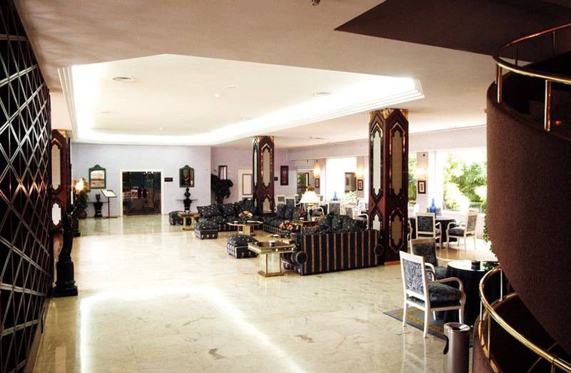 Hospedium Hotel Europa Centro Magaz de Pisuerga Beltér fotó
