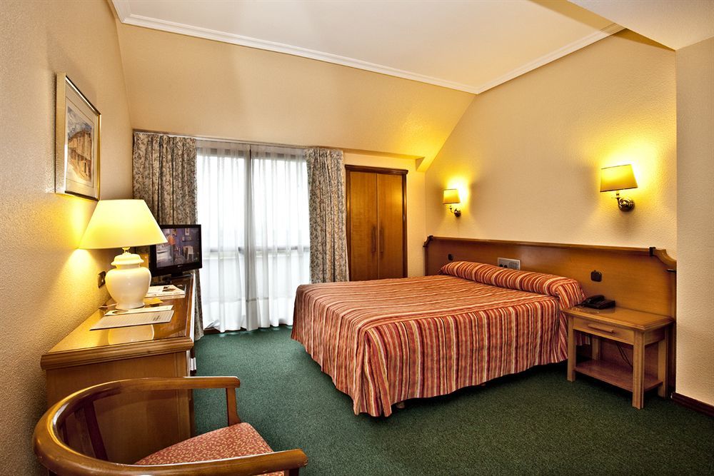 Hospedium Hotel Europa Centro Magaz de Pisuerga Kültér fotó